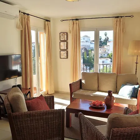 Aljamar, Apartamento *